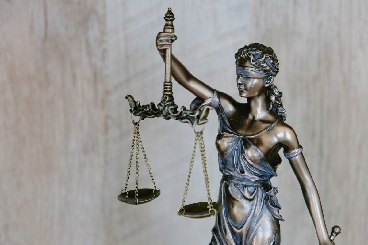 Litigation Chambers: Web Apps, SEO, Mobile & WhatsApp Lead Systems — CyberCoderz blog